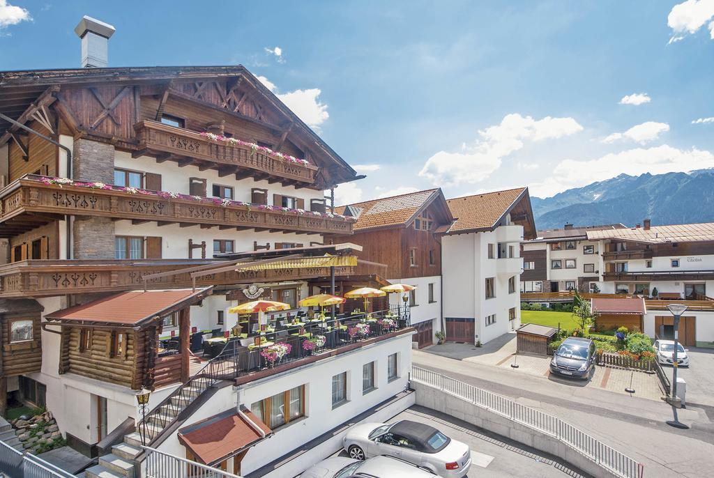 Hotel Tirolerhof แซร์เฟาส์ ภายนอก รูปภาพ